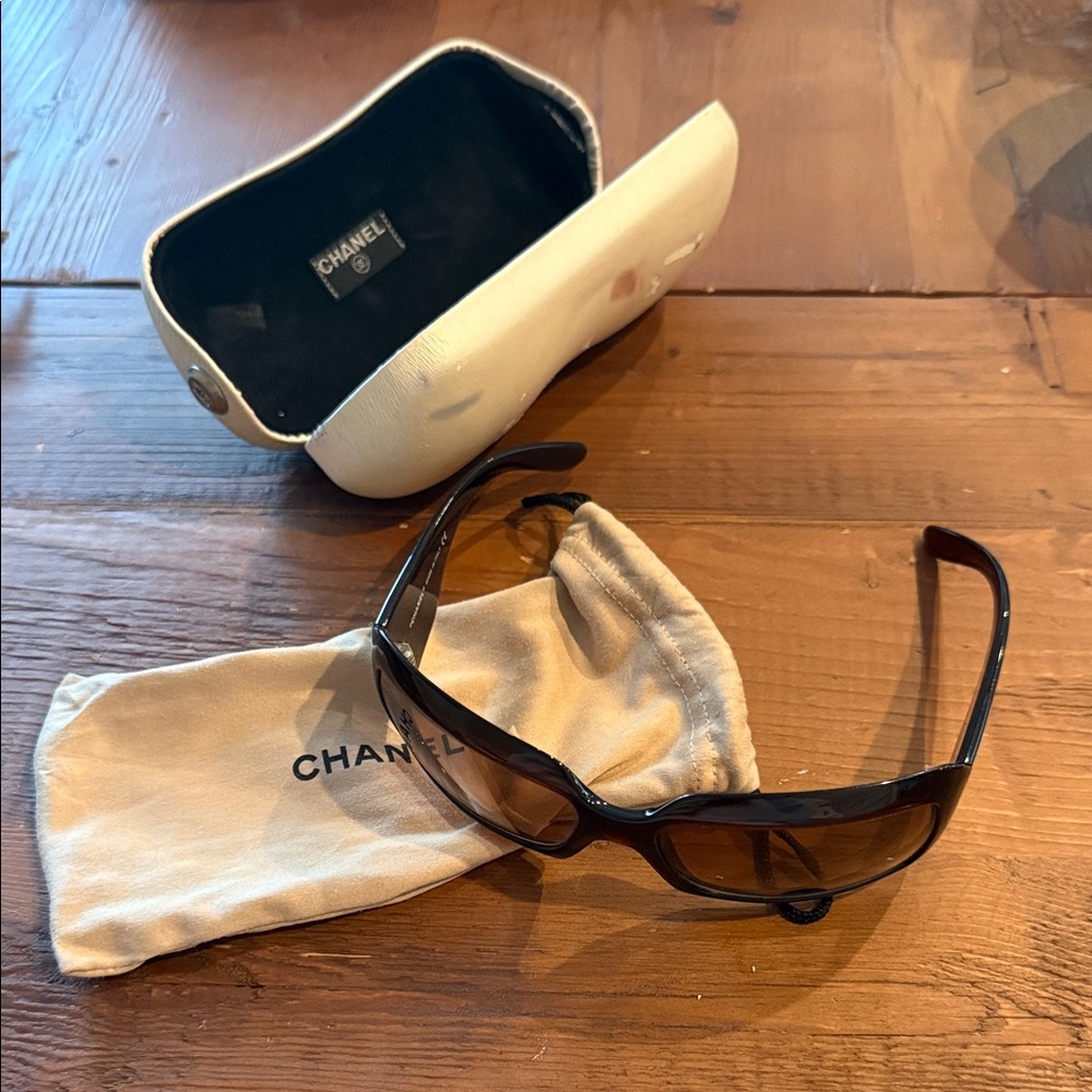 CHANEL Brown Sunglasses with Case